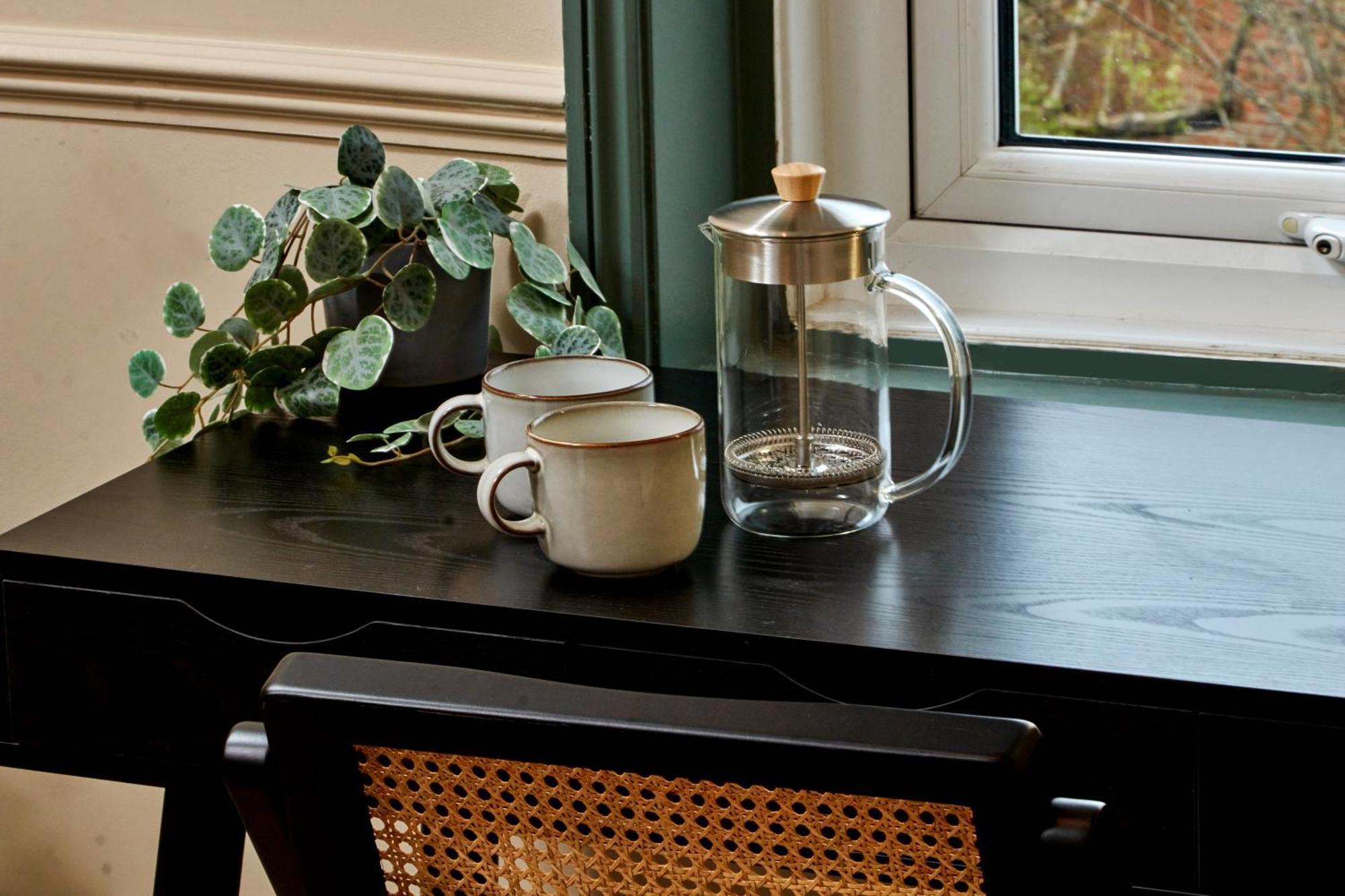Settle In Winchester - Stylish Self Check-In Rooms Exterior photo