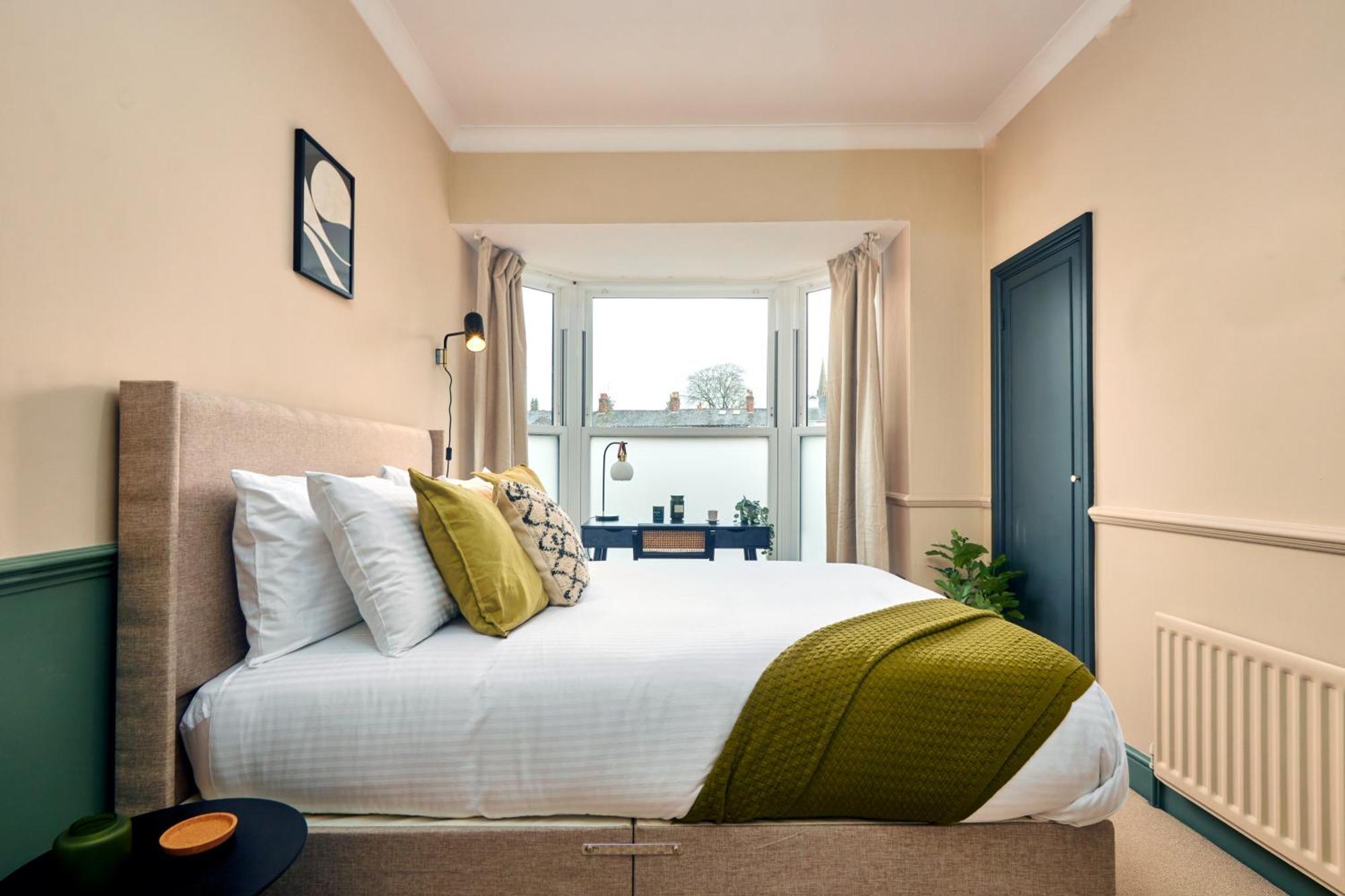 Settle In Winchester - Stylish Self Check-In Rooms Exterior photo