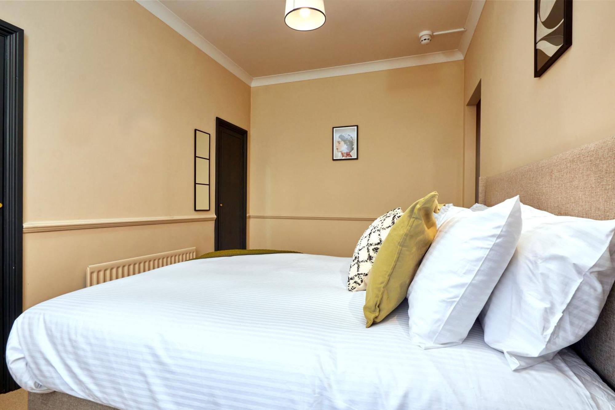 Settle In Winchester - Stylish Self Check-In Rooms Exterior photo