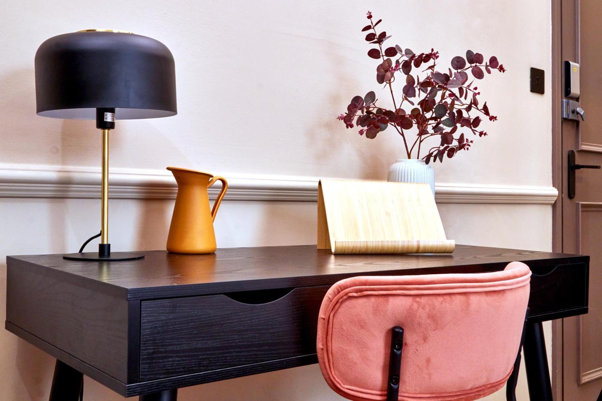 Settle In Winchester - Stylish Self Check-In Rooms Exterior photo