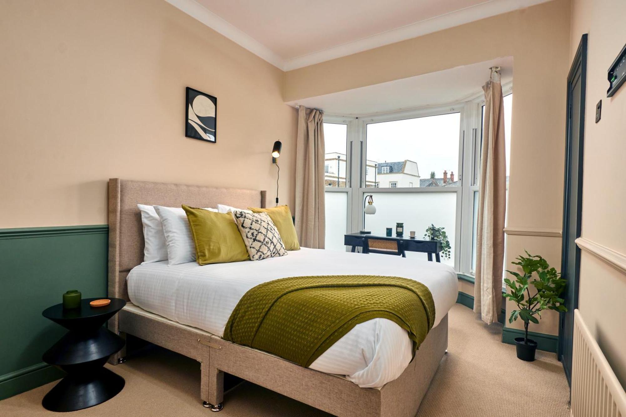 Settle In Winchester - Stylish Self Check-In Rooms Exterior photo