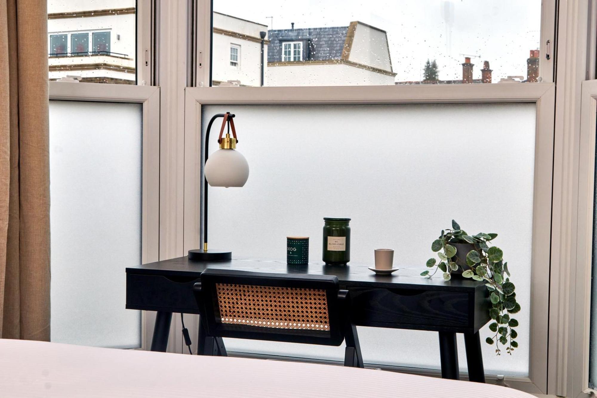 Settle In Winchester - Stylish Self Check-In Rooms Exterior photo